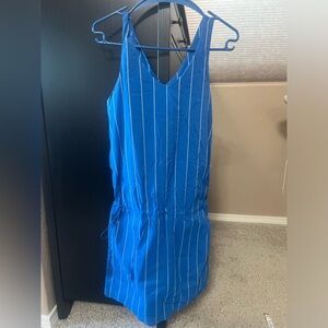 Marmot ripstop dress - blue white pinstripe. Women’s M.